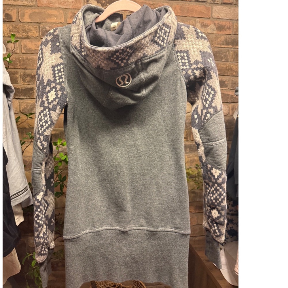 Lululemon Scuba Hoodie Grey Fair Isle Knit Full Zip Sweatshirt Size 4 - Picture 2 of 5